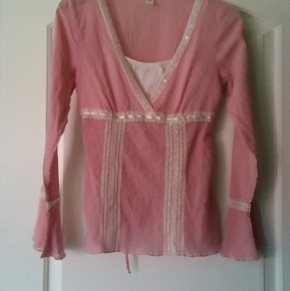 Maurices (large) long bell sleeve top